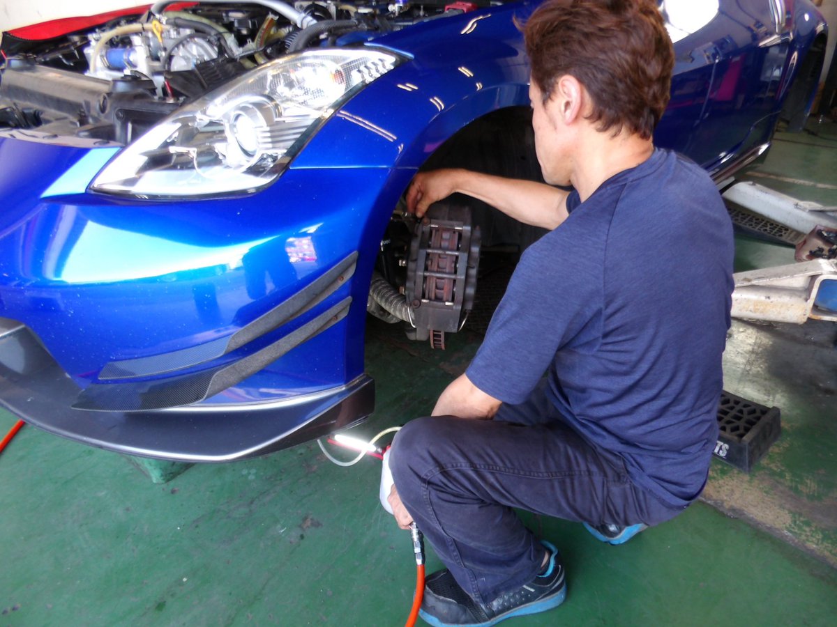MANABOON_SNS's tweet photo. 油脂類の交換です🛠
#manaboon #fairladyz #z33 #z33nation #z33life #nismo #zociety #z33society #titanium #recaro #motys #tein #daytona https://t.co/7EB2Hb5x2a