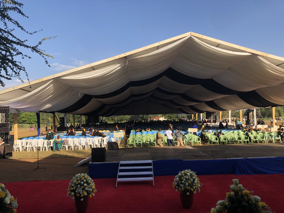 Campus__MEDIA's tweet photo. The wait is finally over…sisi tuko site kukuletea matukio yotee jinsi yanavyojiri katika sherehe ya mahafala wa kumi na moja katika chuo kikuu cha Jaramogi
#JOOUST11thGrad #Grad2024 https://t.co/oRFUn8RFDI