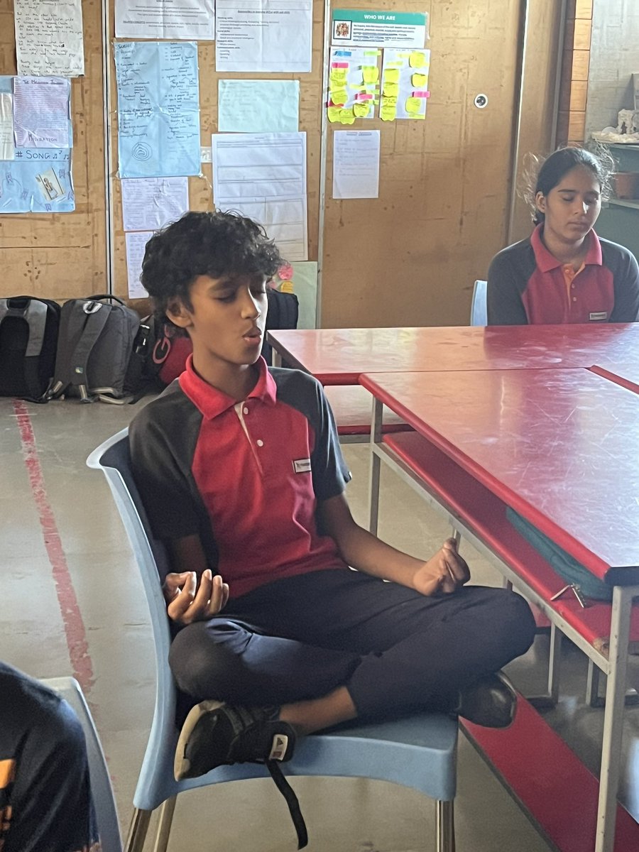 aashiyadb's tweet photo. Ss meditated in the closing circle. They reflected that they felt rejuvenated. They left the class on a blissful note. 
#wellbeing https://t.co/clGOF5C3c6