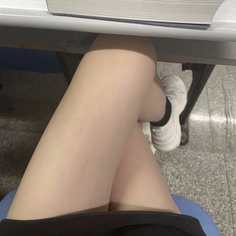 最近課業壓力好大
發張照看大家意淫自己解解渴好了
如果可以被幹是更好啦 ꒰ ⸝⸝ɞ̴̶̷ ·̮ ɞ̴̶̷⸝⸝꒱
#22歲 #轉推免費約一次