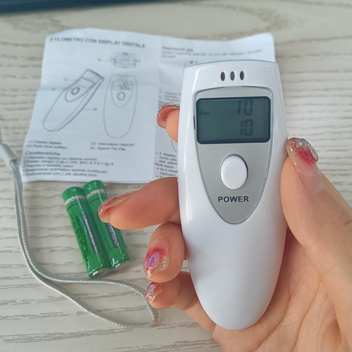 AlanN44896's tweet photo. Mini alcohol tester.#alcohol #alcoholtester #fyp #foryou #drink #drive #police #trafficpolice #safety #security https://t.co/6h3XEiVnil