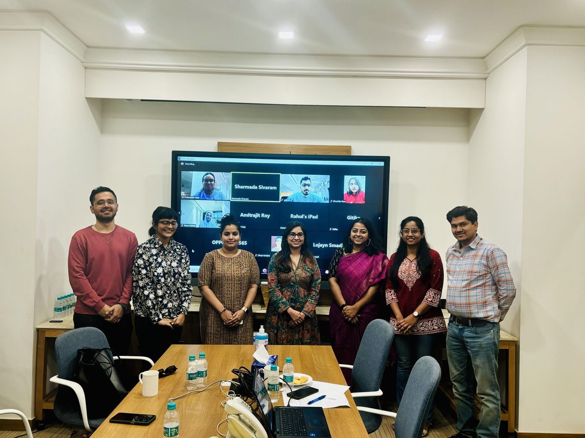sharmadasivaram's tweet image. What an engaged cohort of participants, both online and offline! I had a fantastic experience facilitating this one-day #hybrid #workshop on #qualitativedata management and #analysis using NVivo. @pc_institute