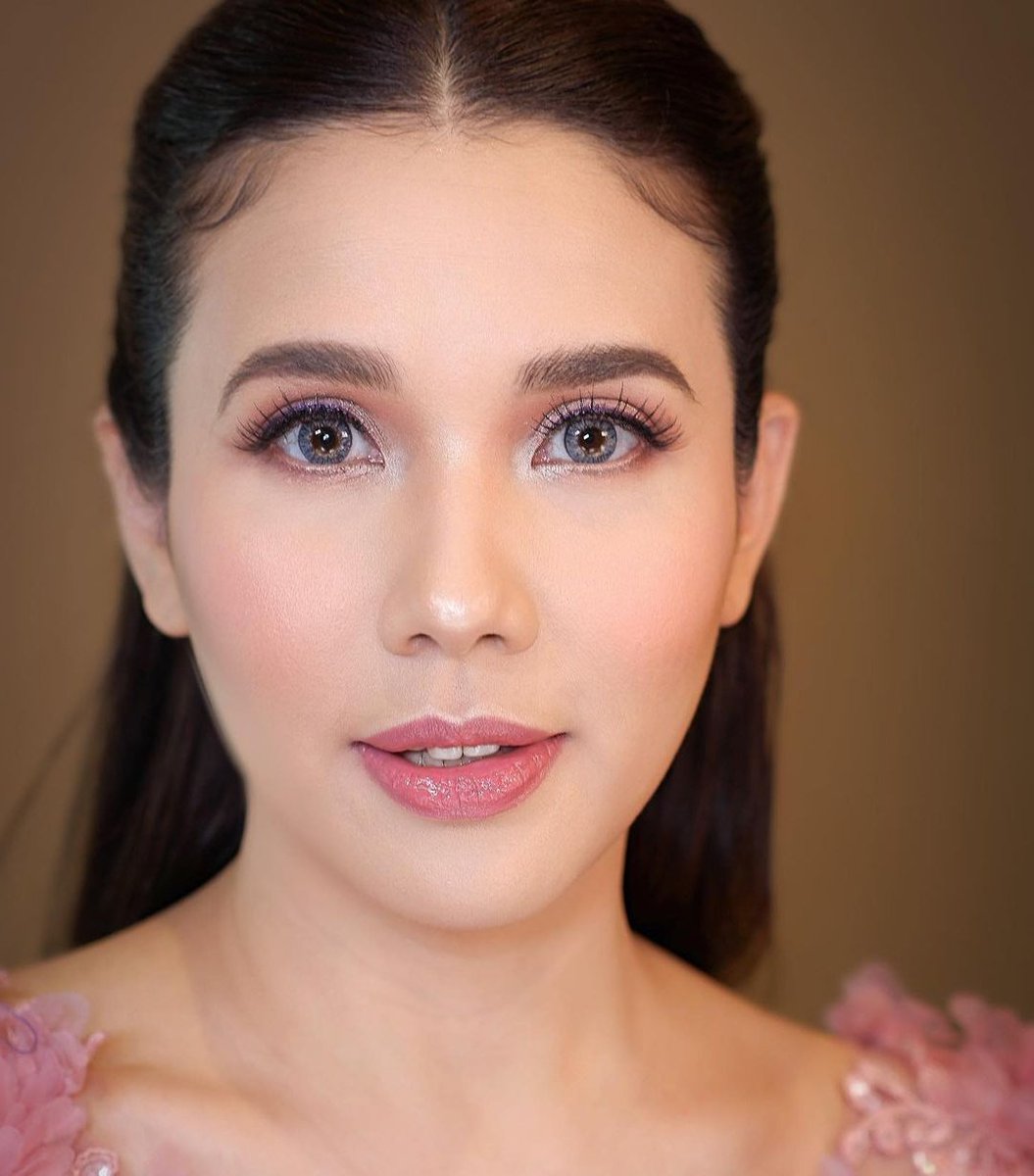 TeamShowtime24's tweet photo. Happy Birthday #KarylleTatlonghari

@anakarylle https://t.co/wAxVwKtvyj