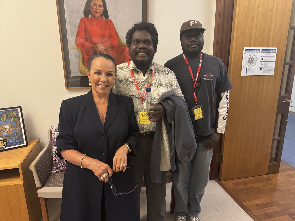 Mirarr Traditional Owners in Canberra this week meeting with @LindaBurneyMP and others to discuss protection of cultural heritage at #jabiluka