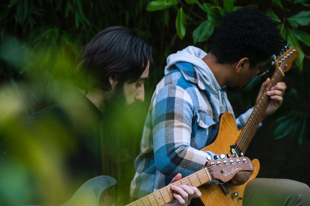 sireusaofficial's tweet photo. Gear that brings folks together. #SireCollection featuring Larry Carlton models #SireS7FM & #SireT7FM available at any Sire dealers in your area.
#Sireguitars #Sire2024
📷Thanks to @up.sound.dawn (IG) https://t.co/NtGyu7aI2d