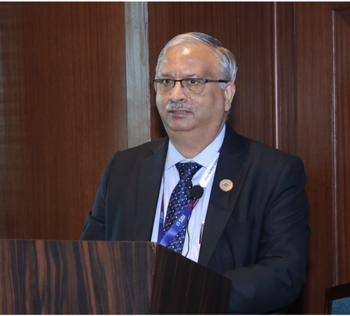 @Jaishankar_PR @DFS_India @IREDALtd @IIFCL Corporate Strategy Meet 2024: MD IIFCL @jaishankar_PR stresses on bank-FI collaboration for Infrastructure Development. DMD @TheOfficialSBI Shri Gulshan Malik spoke regarding enhancing stakeholder relationships to improve capital distribution & support India's vision.