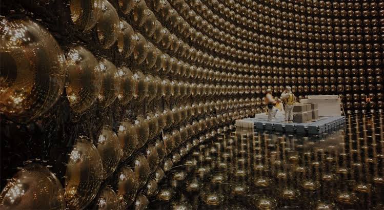 Netflix版の『三体』にカミオカンデでてくるの良すぎるな。
アンドレア・グルスキー（Andreas Gursky）思い出した。
redbull.com/jp-ja/art-blog…