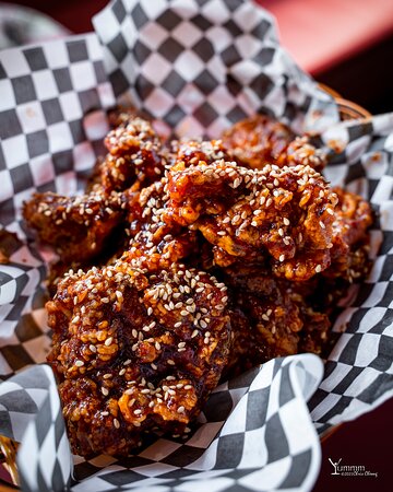 604Menu's tweet image. CulinaryCravings Chronicle Day 1 - Korean Fried Chicken!

#favouritefoods #Food #Foodies #koreanfriedchicken #delicious