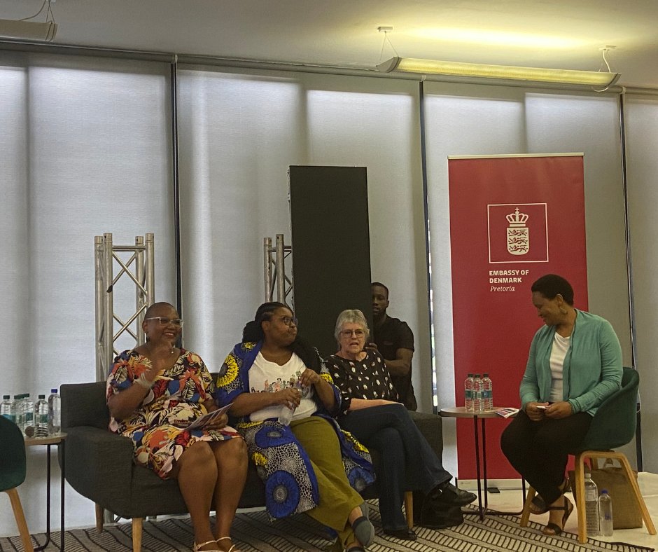 AmandlaMobi's tweet photo. Yesterday's social support for pregnant women's discussion was insightful! Panellists Dr Edzani @growgreatza, Nonkululeko Mbuli @EmbraceZA & Dr Sue Goldstein @WitsPricelessSA raised important points on why we need a Maternity Benefit Grant now, more than ever! @visitConhill #humanrightsfestival #FreeForAll #Standup4HumanRights #SeizeThePower