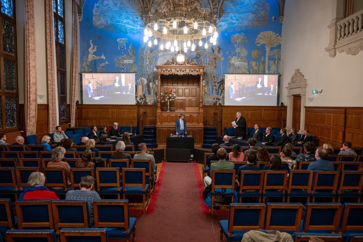 Last week I defended my PhD thesis entitled 'Evolvability in the context of antibiotic resistance' (digital version of thesis can be found here: research.rug.nl/en/publication…)

A big thanks to all in attendance for making this such an amazing day!

Pictures  by linkedin.com/in/rnfjansen/