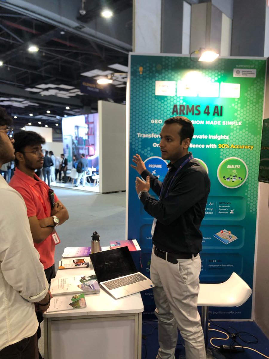 Arms4AI1's tweet photo. At Startup Mahakumbh 2024, @Arms4AI1 showcased transformative Space and Deep Tech innovations for sectors like Agriculture, Infrastructure, Defence, and Environment. Honored by our PM Shri @narendramodi and Shri @PiyushGoyal. Grateful to @MSInSociety for the opportunity. https://t.co/9XUgyuR1dF