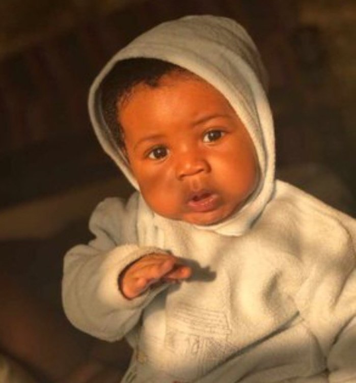 Azimuna abanja ndi ma Duntu omwewa.👍