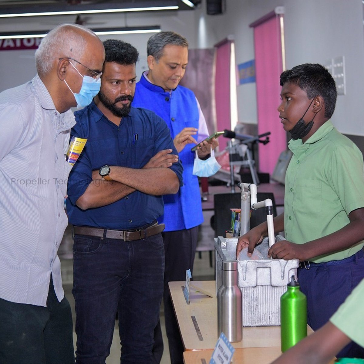 🚀Proud moment as @propellertechs partnered with KVS Matric School for an auspicious inaugural ceremony of the Atal Tinkering Lab. Honored to have Sivasubramanian Nagaswami, @ISRO's Chief General Manager, inaugurated the lab, fostering innovation among students. #STEMeducation