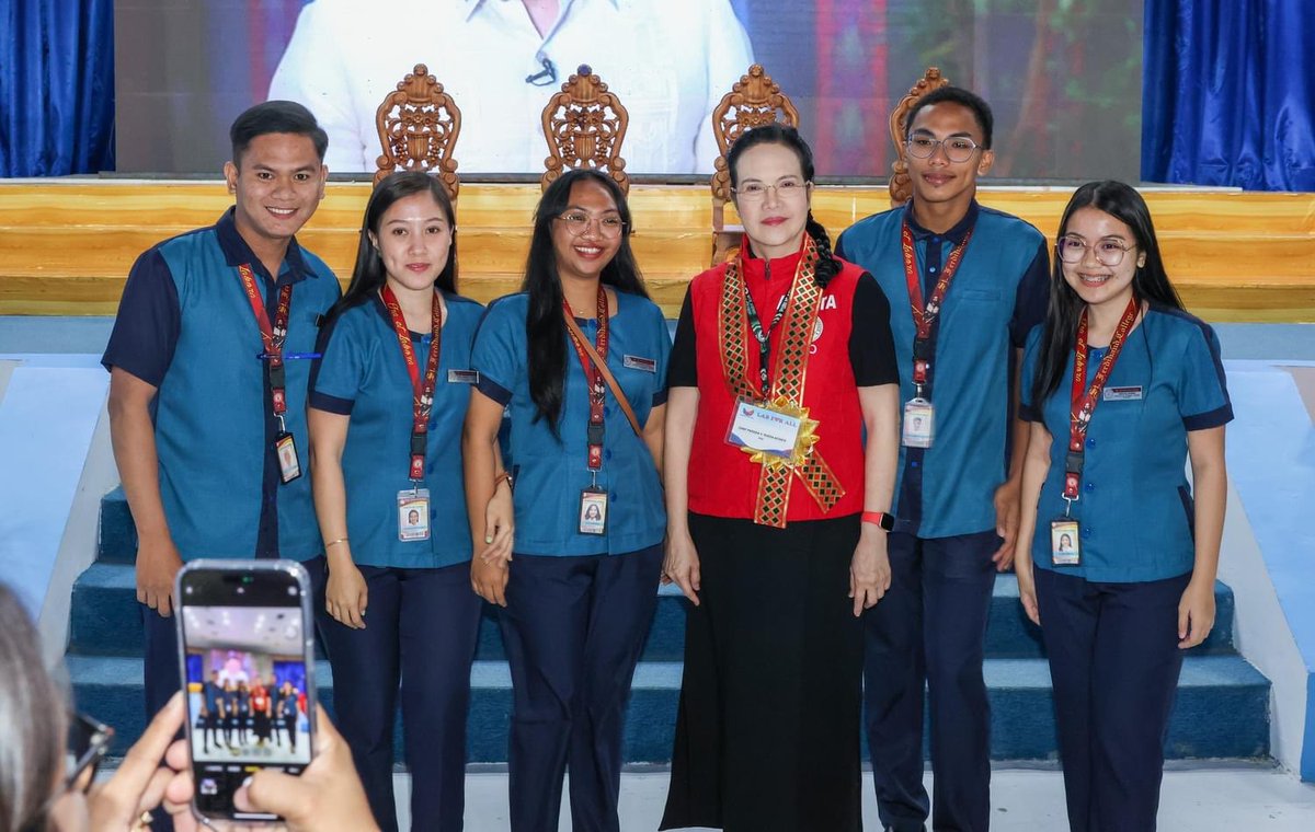 persidaacosta's tweet photo. Part 7 LAB for ALL (Laboratoryo, Konsulta at Gamot Para Sa Lahat) with FIRST Lady LIZA A. MARCOS — City of Ilagan, Isabela, March 19, 2024
#PublicAttorneysOffice
#PAOChiefPersidaAcosta
#BagongPilipinas #PALA
#LibrengSerbisyongLegalPAO
#PersidaAcostasLegalAdviceFBLiveProgram https://t.co/eqlog6Pl68
