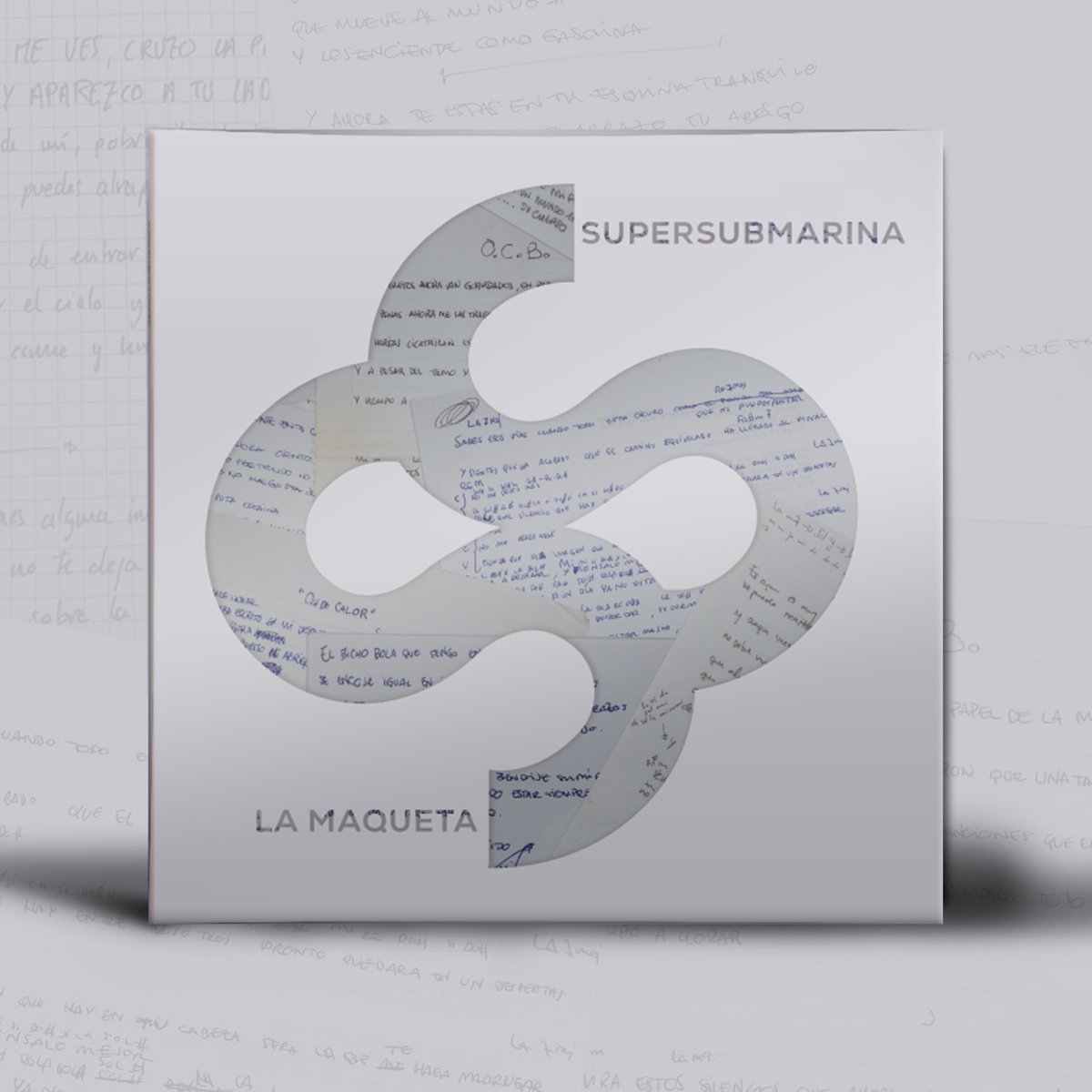 ¡Buenos días, bichos!
Menudo carrusel de emociones estamos viviendo últimamente… ¡y lo que nos queda! Hoy queremos hacer un anuncio muy especial. Como muchos sabéis, Electroviral fue nuestro primer LP, el disco que sirvió de carta de presentación de Supersubmarina.