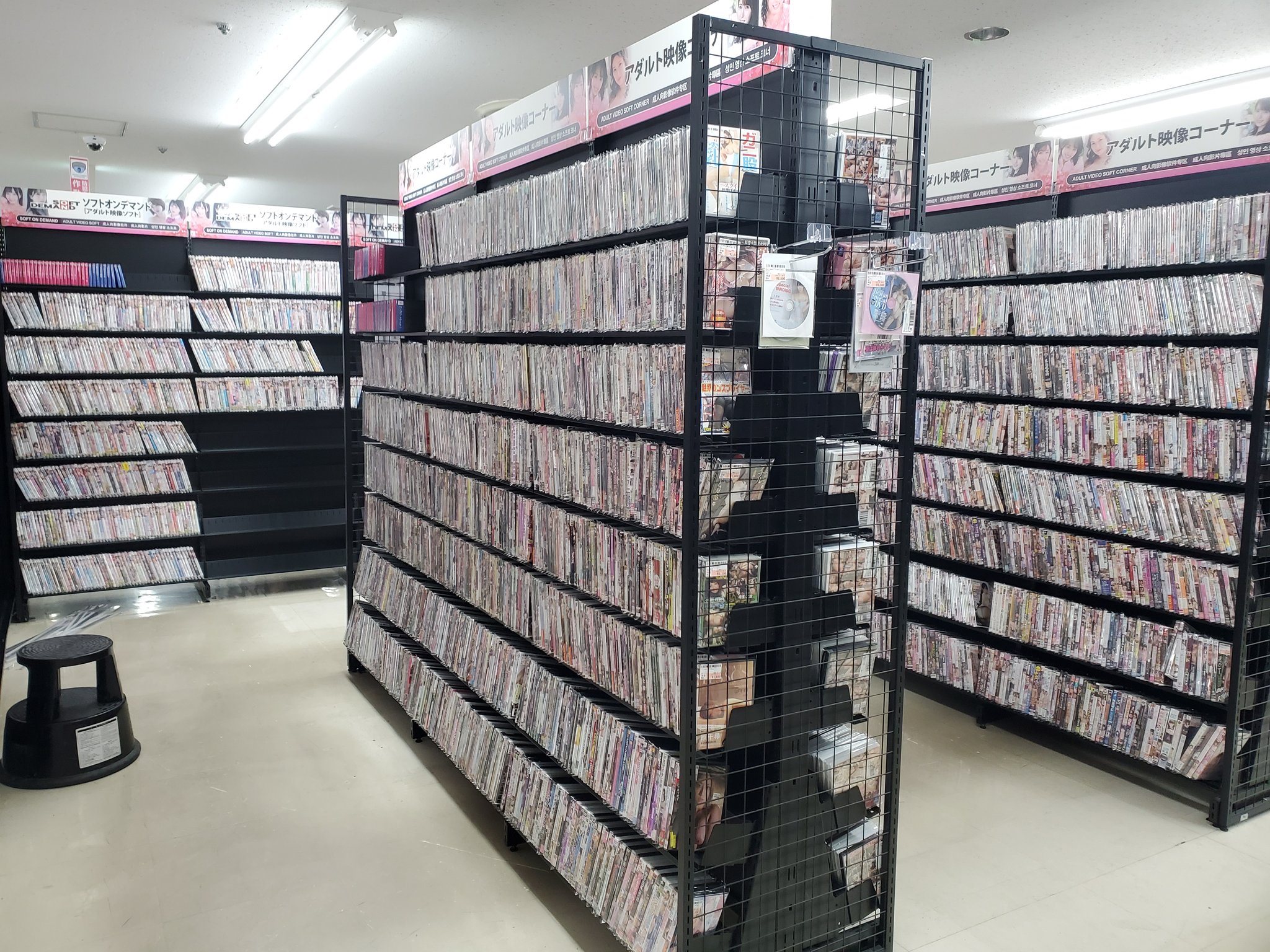 アダルトショップ店内の様子 