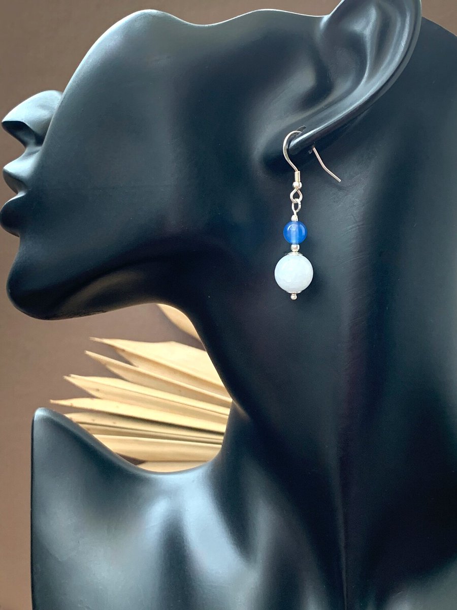 £9.99 via Etsy, Earrings Blue Aquamarine & Agate, Sterling Silver Hooks, Hypoallergenic, March Birthstone: etsy.com/uk/listing/149…

#elegantearrings #daintyearrings #blueearrings #aquamarineearrings #agateearrings #silverearrings #handcraftedearrings #uniqueearrings #earrings