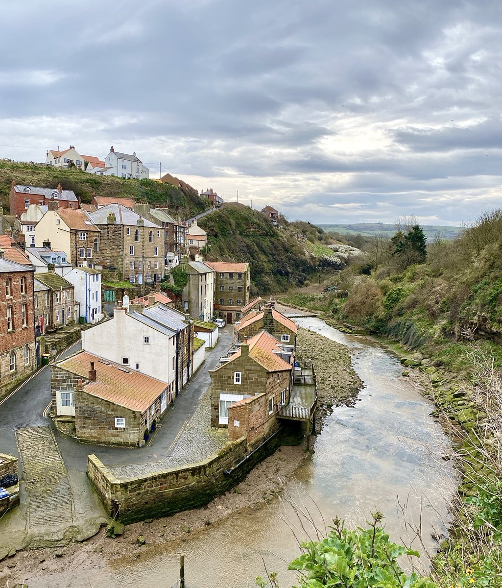 Wishing you a fabulous Friday from Staithes, North Yorkshire 😊
