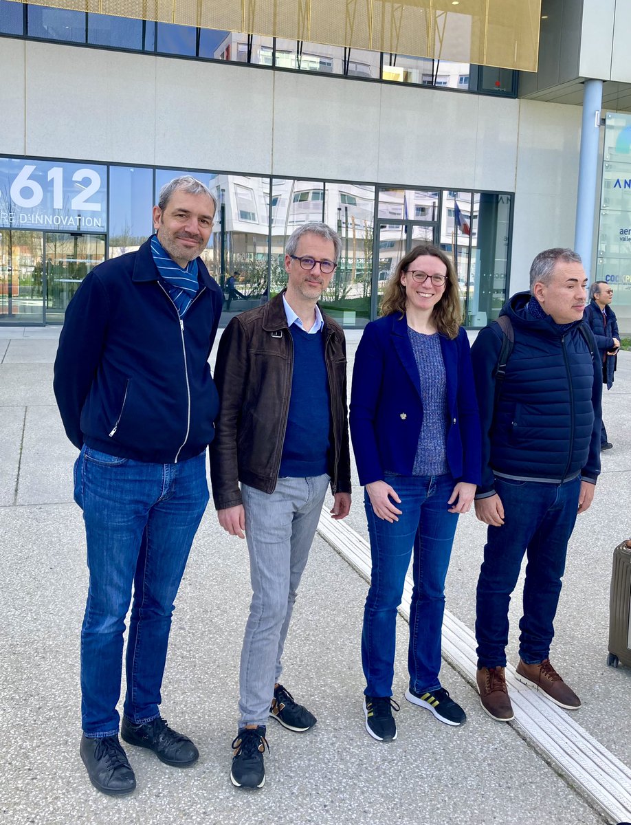 Le nouveau bureau de l'AJPAE est arrivé!  L’équipe se compose d'<a href="/annebauerbrux/">Anne Bauer</a> <a href="/emilie_drab/">Emilie Drab</a> <a href="/StefanBarensky/">Stefan Barensky</a>, Marc Dana (France Télévisions), <a href="/ddesesquelle/">Daniel Desesquelle</a> <a href="/olivjames/">Olivier James</a> et <a href="/HakimKasmi/">Hakim Kasmi</a>.
Bon vol au nouveau bureau! 🍀✈️🚁🚀🛸🍀