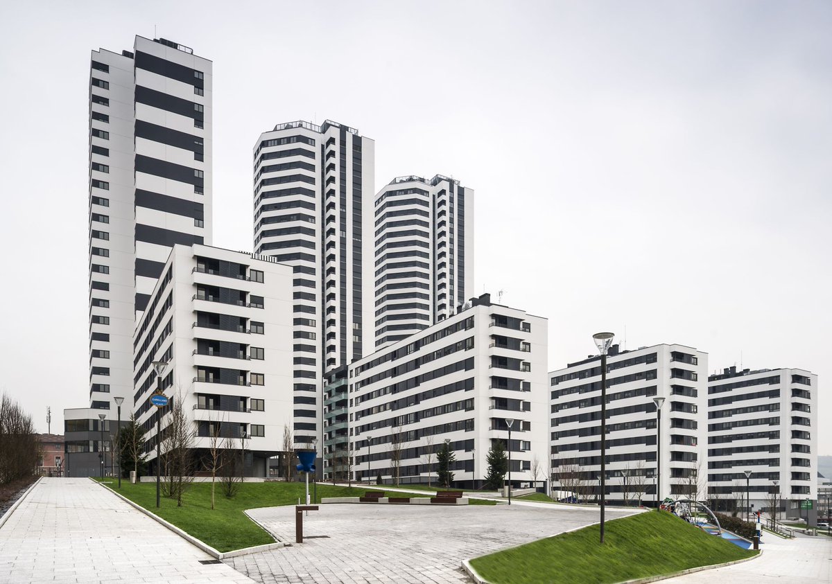 Fiark_arq's tweet photo. Proyecto residencial en Garellano - Bilbao

#architecture #arquitectura #arquitecturaydiseño #architect #arquitecto #architecturephotography
#sostenibilidad #residencial https://t.co/ezbwxkBs8w
