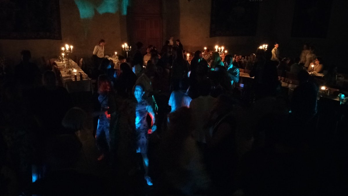 When it is cold outside, this is what happens at the #svepm2024!
Beautiful and very entertaining Gala dinner at the Uppsala castle!
