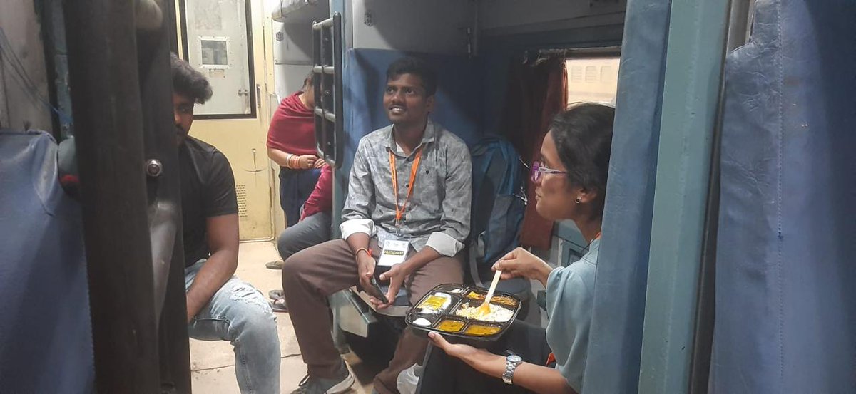 The student delegates from CU Hyderabad embarked on their journey from Danapur Railway Station. Following an engaging interaction,  the delegates expressed their happiness on the services rendered by IRCTC.

#CUHyderabad #StudentDelegates #TravelExperience #ExploringIndia…