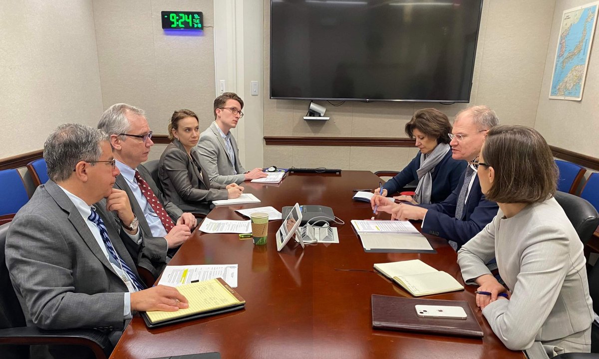 On 18-22 March, Vice-Minister of #Energy Albinas Zananavičius pays a working visit to 🇺🇸. During the #visit, the Vice-Minister met with US Assistant Secretary of Energy Andrew Light and US Assistant Secretary of State Elliot Kang.