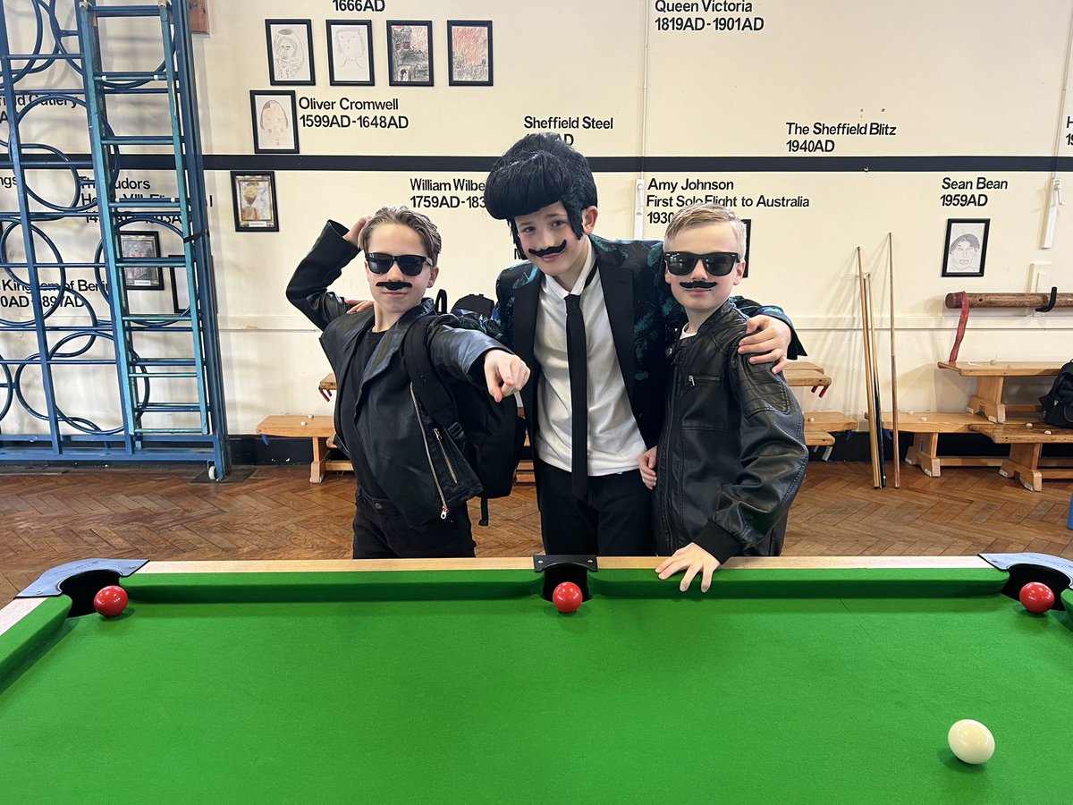 70th celebrations here @AthelstanPS today with each year group dressing as a different decade. Starting my day with snooker 50s style 😂
