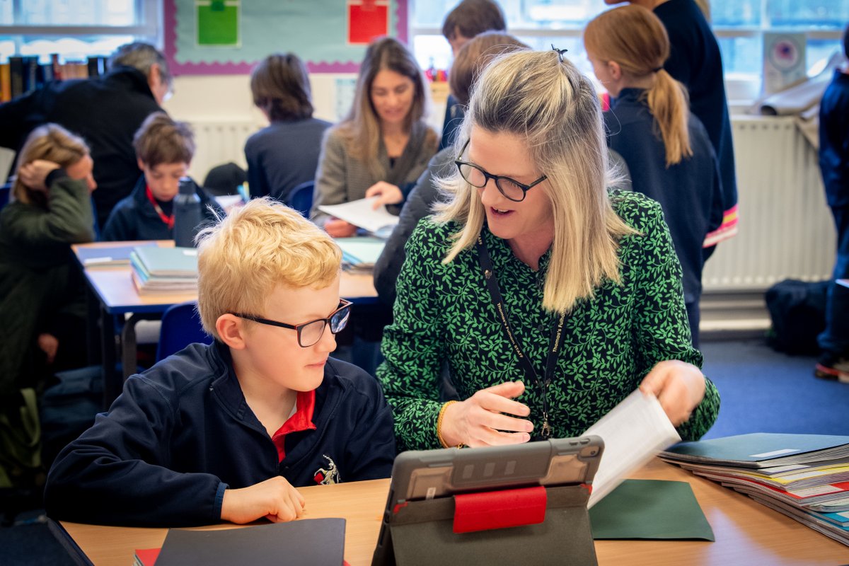 Here are some snaps from a busy, fun filled final week of the Lent Term at Thomas's Fulham! 📝🩰🌟