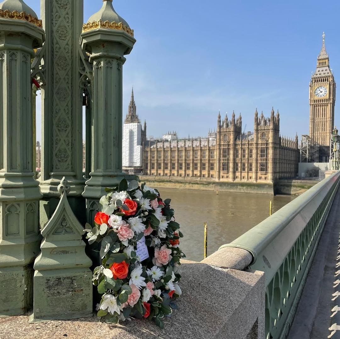 Today we remember all those who died and all who were injured and affected by the Westminster Bridge attack on 22.03.2017. Our thoughts are also with emergency services and NHS teams who responded on scene, in control rooms and hospitals.