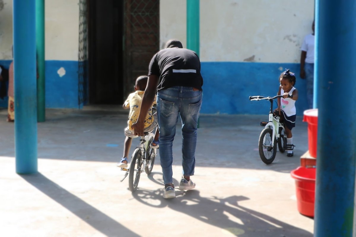 🌟🚲 Continuing the Journey with Helpo! 🚲🌟

Building on the success of Mozambikes Jr. at Escolinha Comunitária de Sanculo, we're thrilled to extend this transformative initiative to Centro Infantilda Ilhade Moçambique in Nampula province. 
 
#Mozambikes #OneBicycleAtaTime