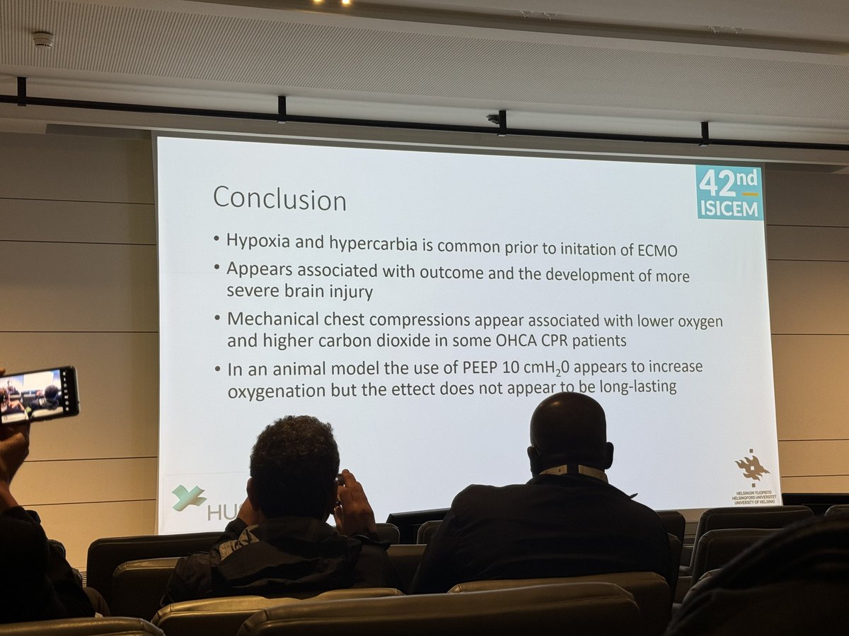 Great talk ventilation during mechanical chest compression - Should we add PEEP?

In an animal model the use of PEEP 10 cmH20 appears to increase oxygenation

#ISICEM24 <a href="/ISICEM/">ISICEM</a> <a href="/MarkusSkrifvars/">Markus Skrifvars</a>