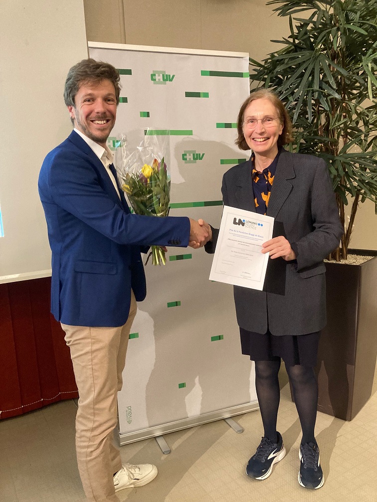 Pierre Vassiliadis (@ptvassiliadis) on Twitter photo 🍻Some personal news!
I have been awarded the 2024 Biaggi de Blasys award from <a href="/LndsNeuro/">LndsNeuro</a> for my joint <a href="/EPFL/">EPFL</a> <a href="/Neuro_X_EPFL/">Neuro-X Institute</a> and @UCLouvain_be PhD on reinforcement motor learning with <a href="/UPHUMMEL_EPFL/">Hummel Lab</a>,<a href="/DuqueLab/">DuqueLab</a> and <a href="/GDerosiere/">Gerard Derosiere</a>
Thank you so much!🤩
wp.unil.ch/lemanicneurosc… 🍻Some personal news!
I have been awarded the 2024 Biaggi de Blasys award from <a href="/LndsNeuro/">LndsNeuro</a> for my joint <a href="/EPFL/">EPFL</a> <a href="/Neuro_X_EPFL/">Neuro-X Institute</a> and @UCLouvain_be PhD on reinforcement motor learning with <a href="/UPHUMMEL_EPFL/">Hummel Lab</a>,<a href="/DuqueLab/">DuqueLab</a> and <a href="/GDerosiere/">Gerard Derosiere</a>
Thank you so much!🤩
wp.unil.ch/lemanicneurosc…