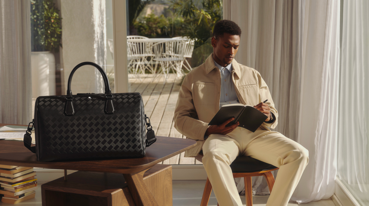 A nature-inspired color palette refreshes Montblanc’s timeless leather goods in the Maison’s Spring/Summer 2024 Leather Collections, filled with pieces that combine aesthetics and functionality.

Shop here: Montblanc.com

#MontblancLeather