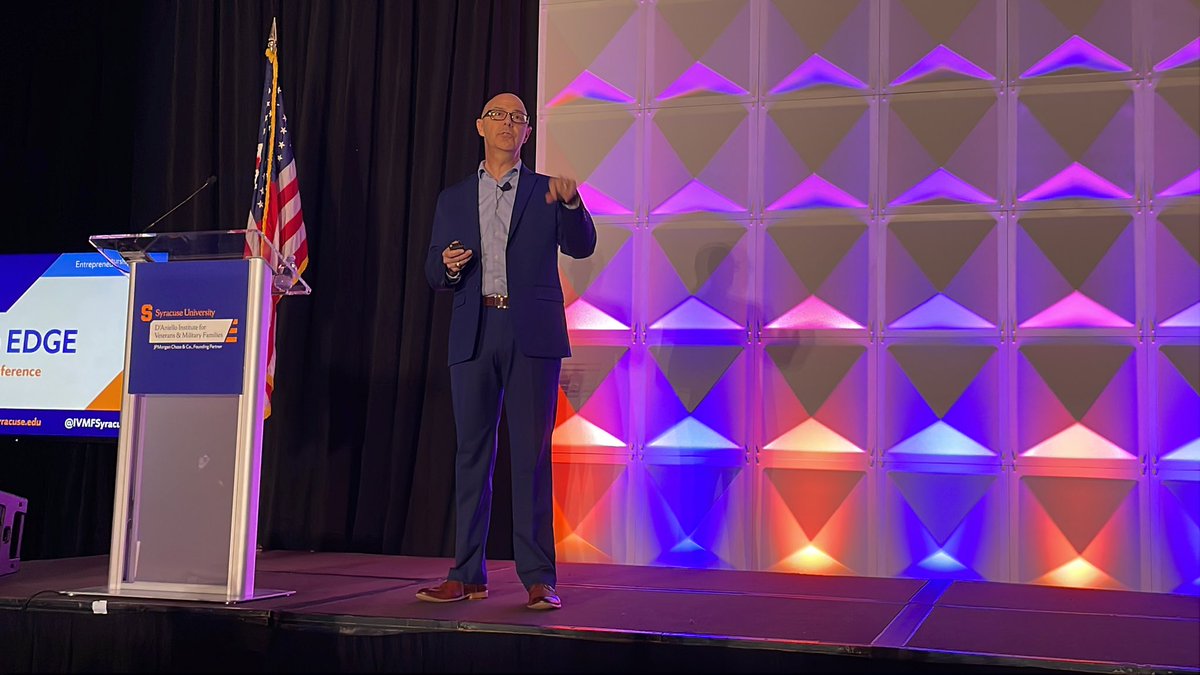 IVMFSyracuseU's tweet photo. Last day of #VeteranEDGE!
 
Our participants are listening in to Frank Coppersmith, CEO of @SmarterReality, an Inc 5000 and Austin "Fast 50" software development firm. He’s exploring the trends and realms of AI, VR, &amp; AR and how our participants can utilize it in their business. https://t.co/OKiClmdLB5