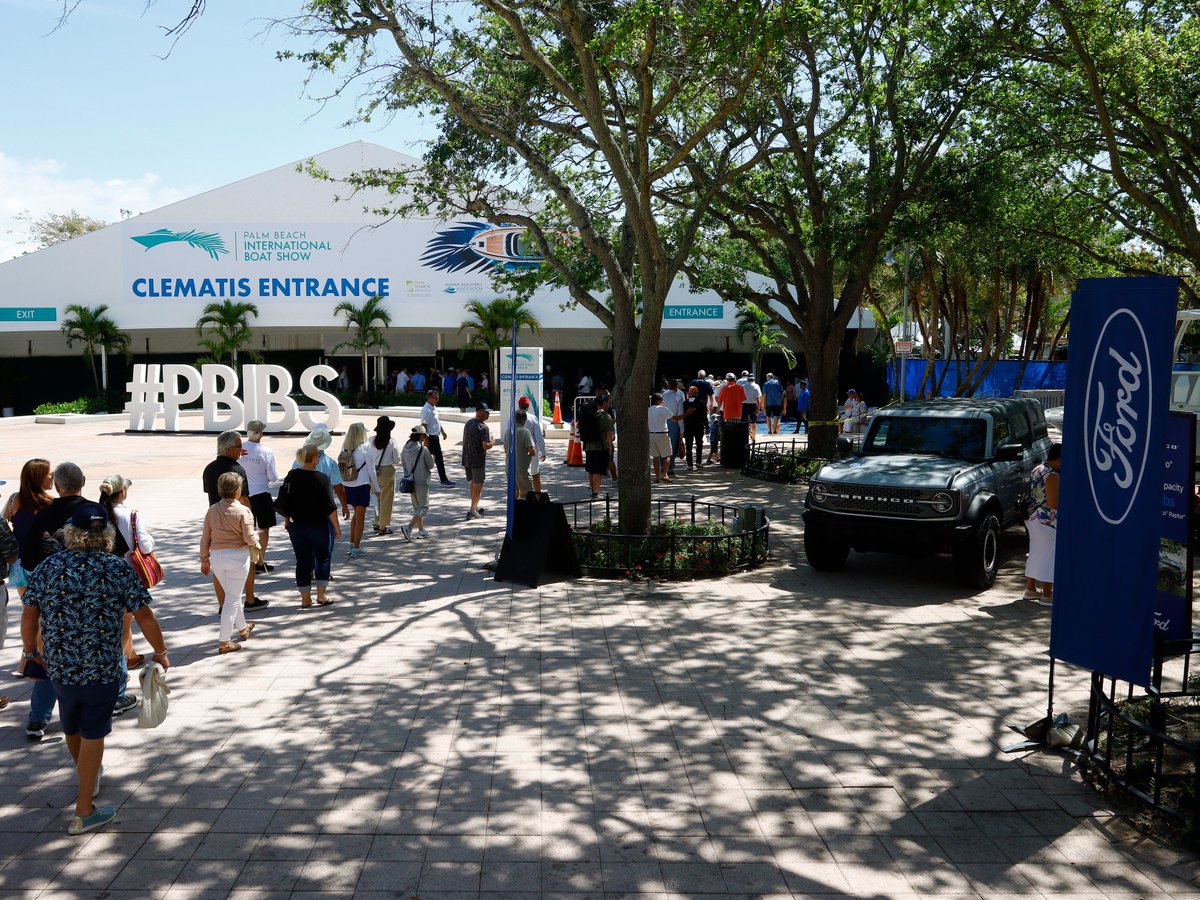 pbboatshow tweet media