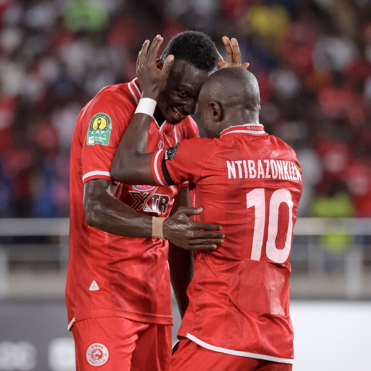 CAFCLCC's tweet photo. The biggest win in the 2023/24 #TotalEnergiesCAFCL group stage was Simba SC boys' 6-0 show against Jwaneng Galaxy FC. 👏⚽️ https://t.co/YfwnQSbOVM