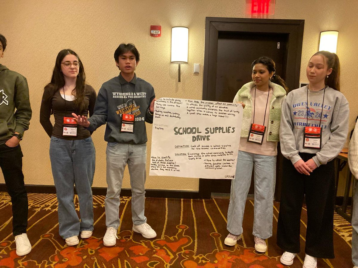 Yesterday, #KLYES students participating in #CivEdWeek gave presentations on their Grassroots Community Engagement projects. These projects address needs in the community and students learn teamwork, project management, and public speaking skills. Great work all around!