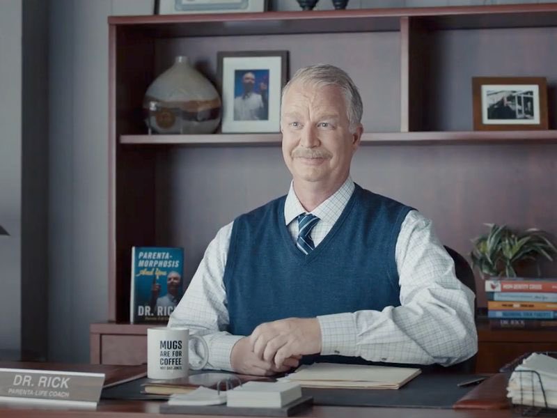 digital_henrik's tweet photo. @progressive commercials with Dr. Rick are very funny! Coaching young homeowners not to become their parents is made that much more funnier considering that he has an old school calendar on his desk! https://t.co/joAWXskr9Z