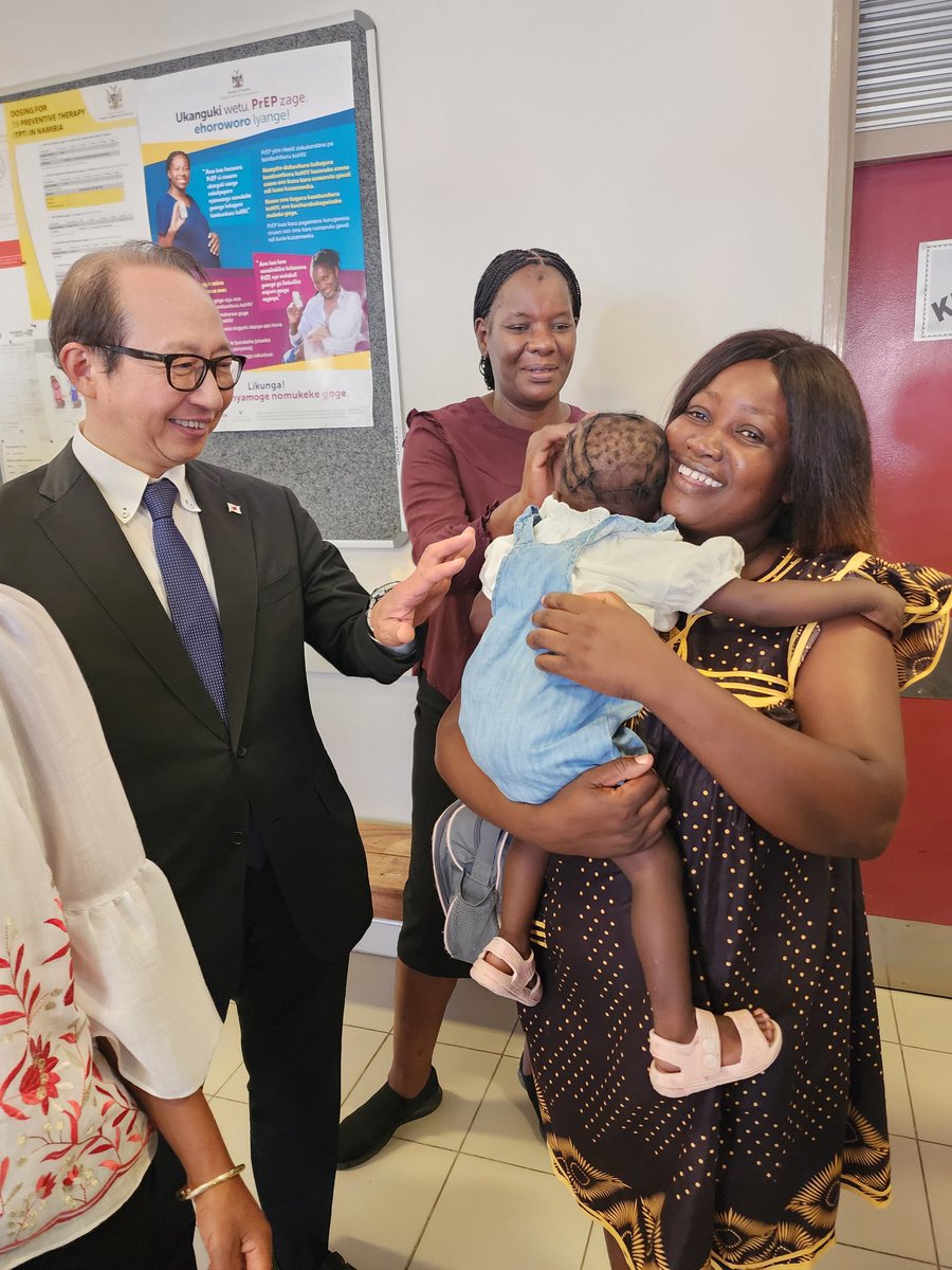 SamOcranKweku's tweet photo. Joint field mission with Hopolang Phororo (RC Namibia), HE Amb. Nishimaki Hisao (Amb. of Japan to Namibia). At Rundu Maternity Hospital, saw positive impact of the partnership of #UNICEFNamibia and #JapanGov on health service delivery in lives of children and citizens at large. https://t.co/flazMu4N7A