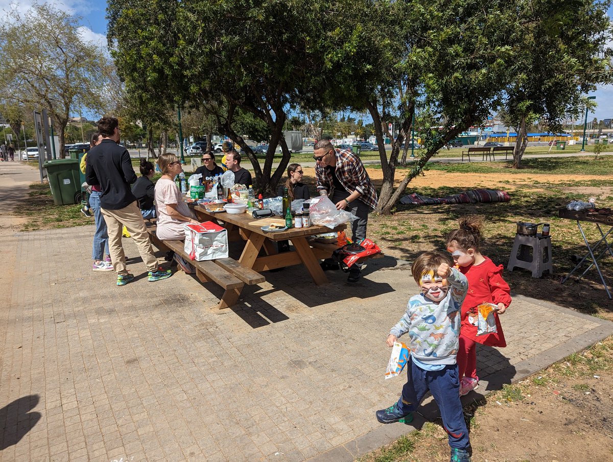 Salomon lab Purim BBQ 2024