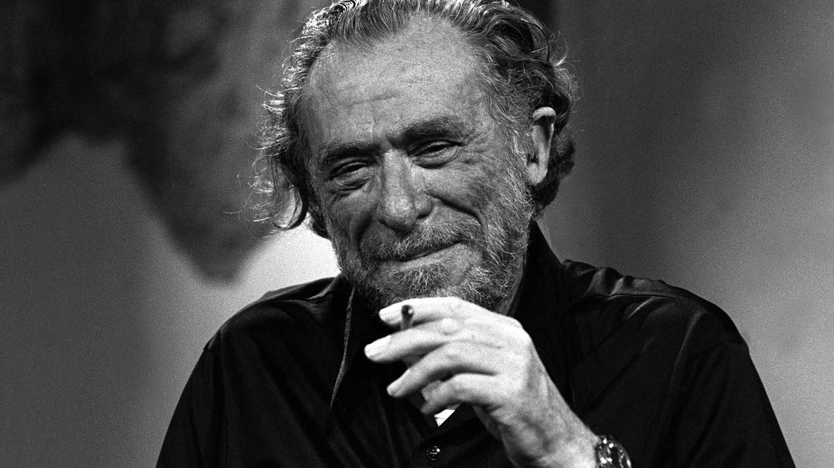 avuntusaati's tweet photo. “Kalabalık ne tarafa giderse, her zaman diğer tarafa koşun. Onlar daima yanılırlar.”
— Charles Bukowski https://t.co/6RAPkvSh9O
