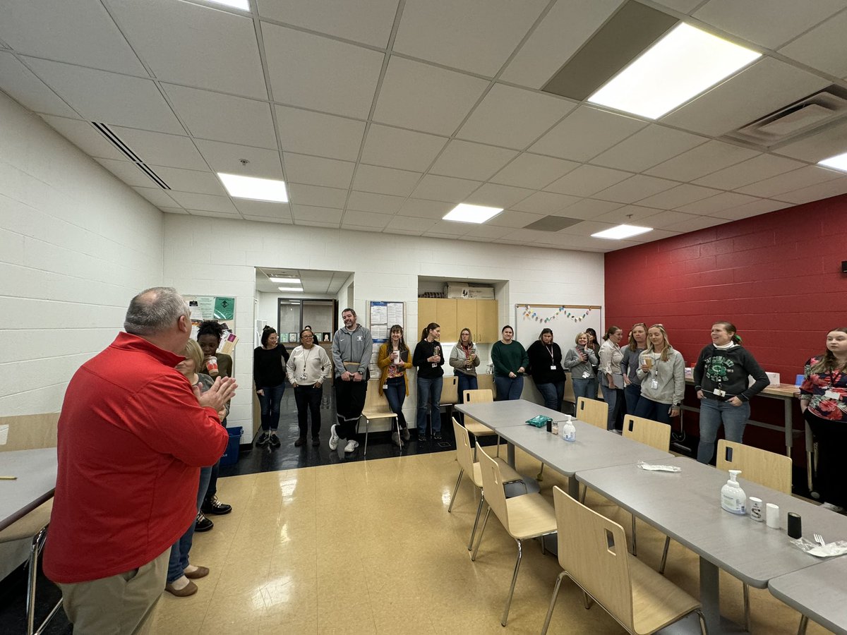 A wonderful celebration at our amazing @IHElementary this morning for our national @AASAHQ @JASONLearning district STEM designation! #IHPromise