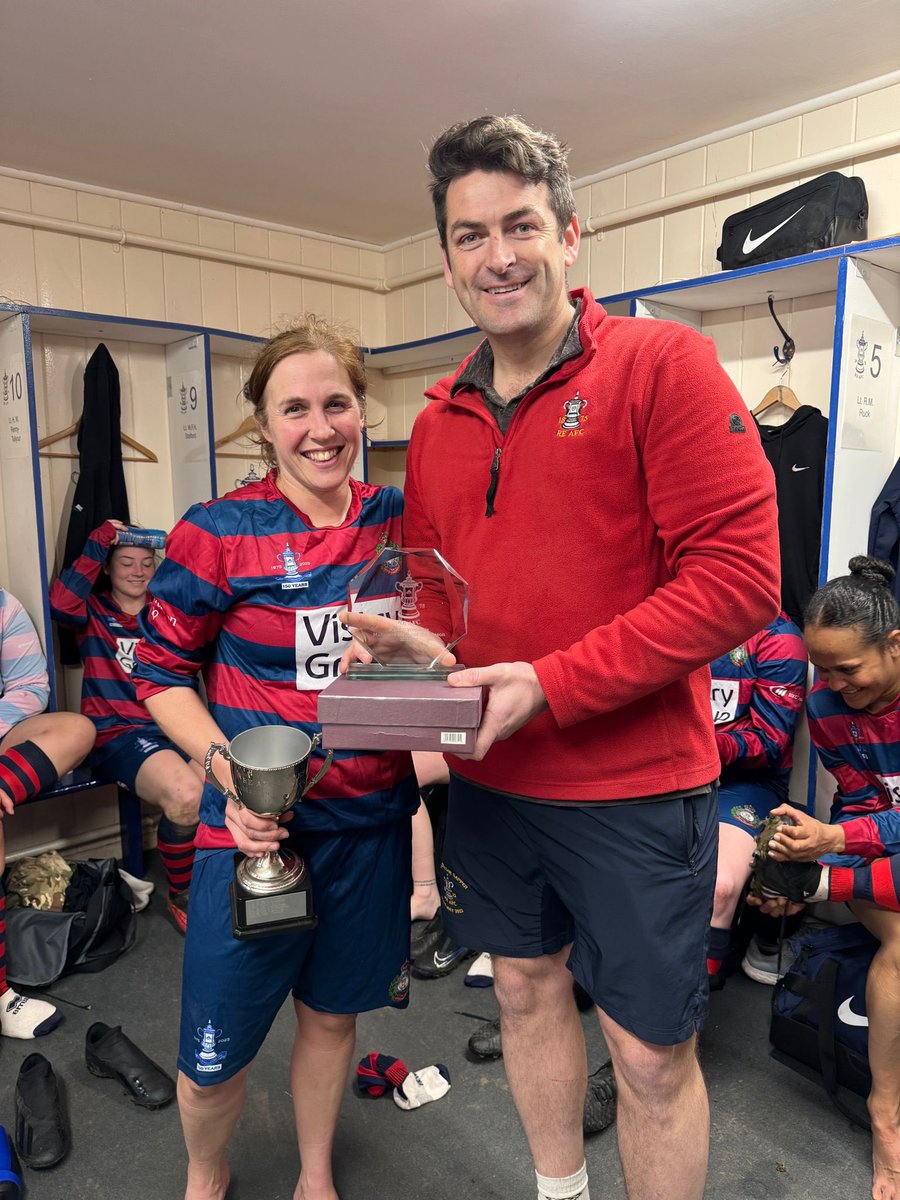 Yesterday’s fixture also gave us the opportunity to award SSgt Parker of @42EngrRegt_Geo her Managers Player of the Year trophy for the 2023/24 season. #UTS #Sapperfamily