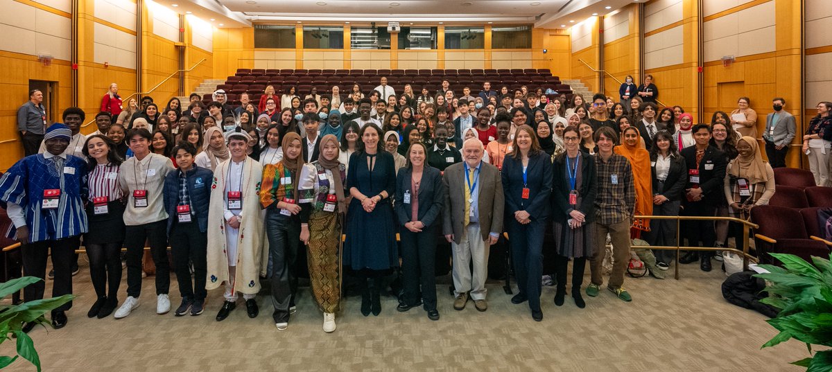 A big thank you to DAS Nicole Elkon from <a href="/ECAatState/">Educational & Cultural Affairs—U.S. Dept. of State</a> for speaking to the #KLYES students during their #CivEdWeek! Participants asked questions about leadership, DAS Elkon's career, and the future of the YES program! 
<a href="/yesprogramnews/">Kennedy-Lugar YES</a> <a href="/AC_Global/">American Councils for International Education</a> <a href="/StateDept/">Department of State</a>