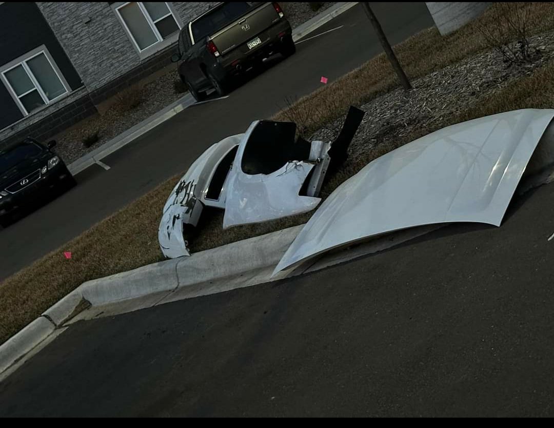 BlakeJUSA's tweet photo. "Good news..We found your Kia" https://t.co/b5TTHjAe60