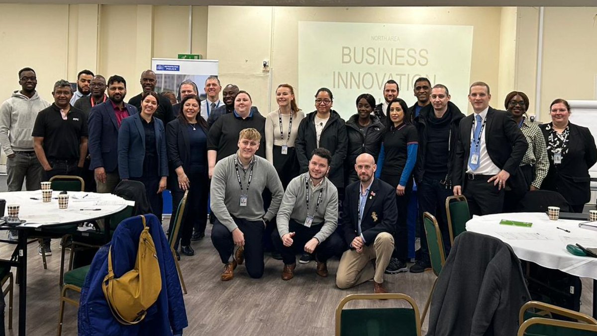 MET DOCO’s & Business Crime Hub joined @MPSHaringey @WoodgreenBID @haringeycouncil at the Business Innovation Hub to listen to local businesses and explain the work we do. An opportunity to share ideas and improve relationships between the police and the local business community.