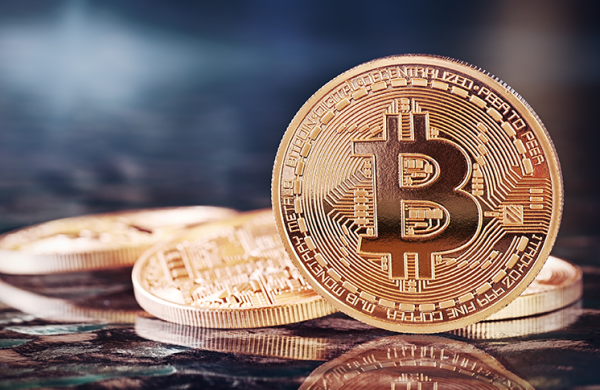 Bitcoin has peeled back more than 10% from its all-time high as the appetite for fledgling spot Bitcoin exchange-traded funds moderates. JPMorgan Chase and Co. strategists warned the retreat has room to run. advisorhub.com/bitcoin-set-fo… #btc #crypto #investing
