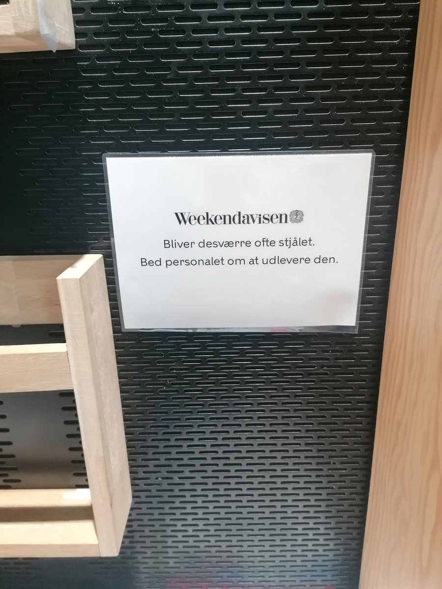 simonga_s's tweet image. "Nørrebro er tabt"
#dkpol #dkmedier
Lokation : Nørrebro bibliotek