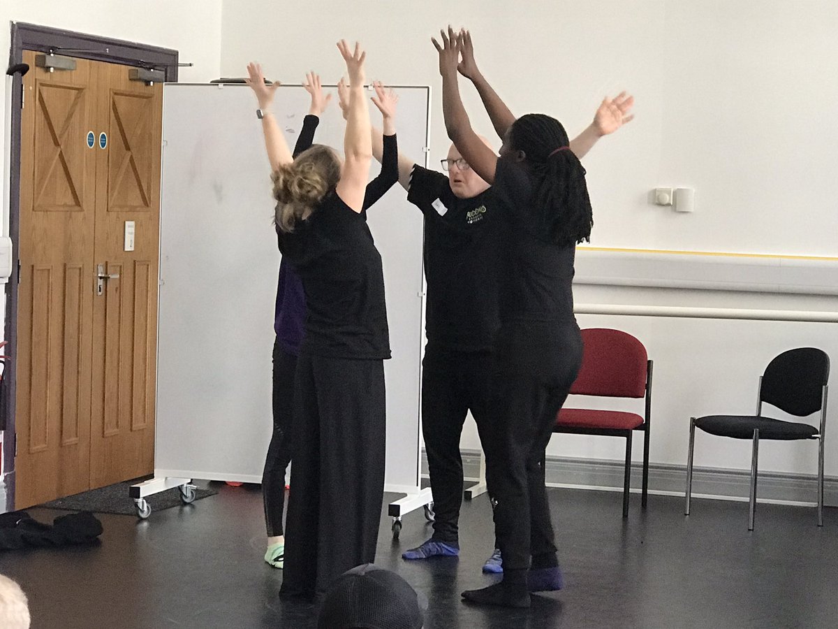 Hubbub Theatre tweet media